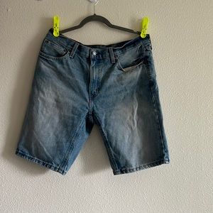 Levi’s 541 men’s shorts waist 33